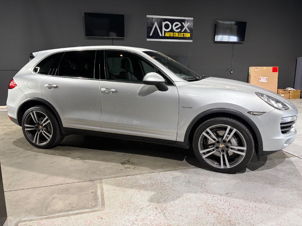2013 Porsche Cayenne S Hybrid - Photo 7