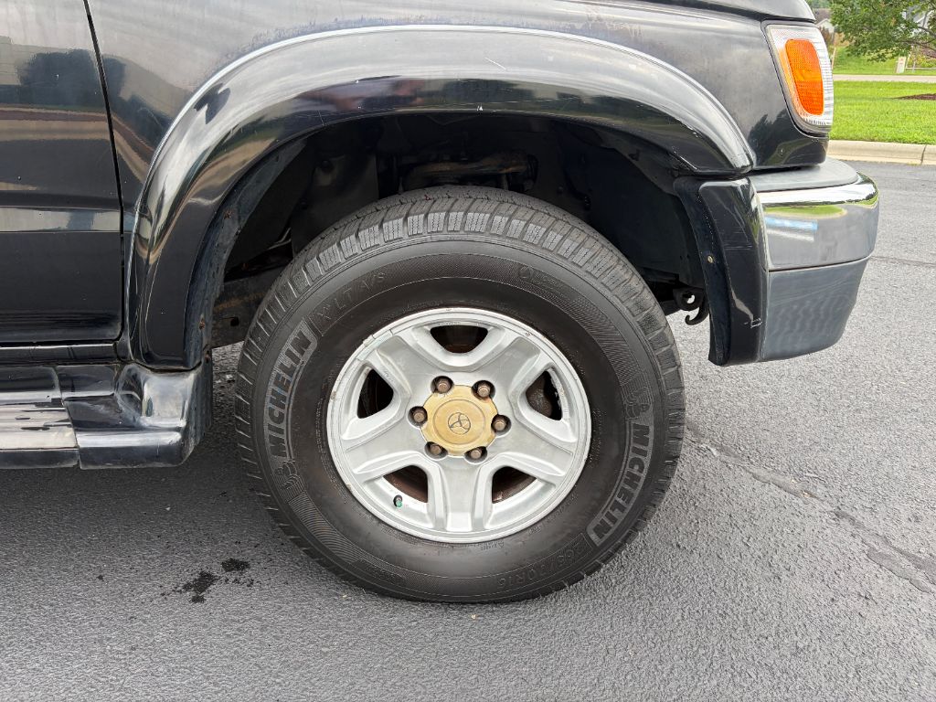 2002 Toyota 4Runner SR5 - Photo 12
