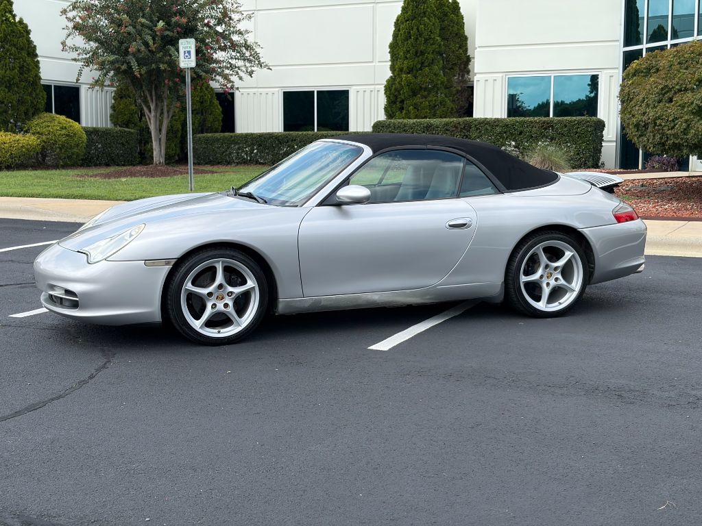 2003 Porsche 911 Carrera 2