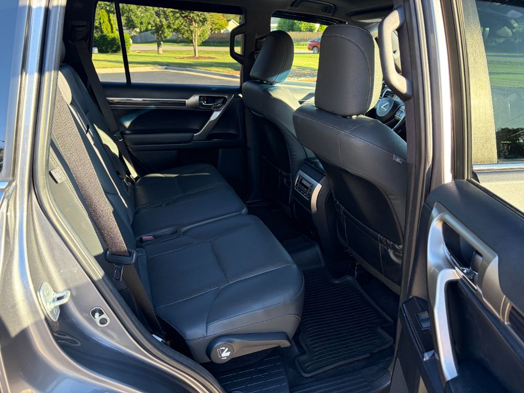 2020 Lexus GX PREMIUM - Photo 36