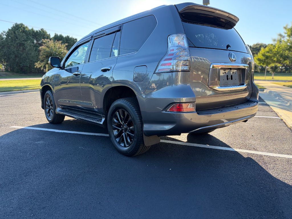 2020 Lexus GX PREMIUM - Photo 6