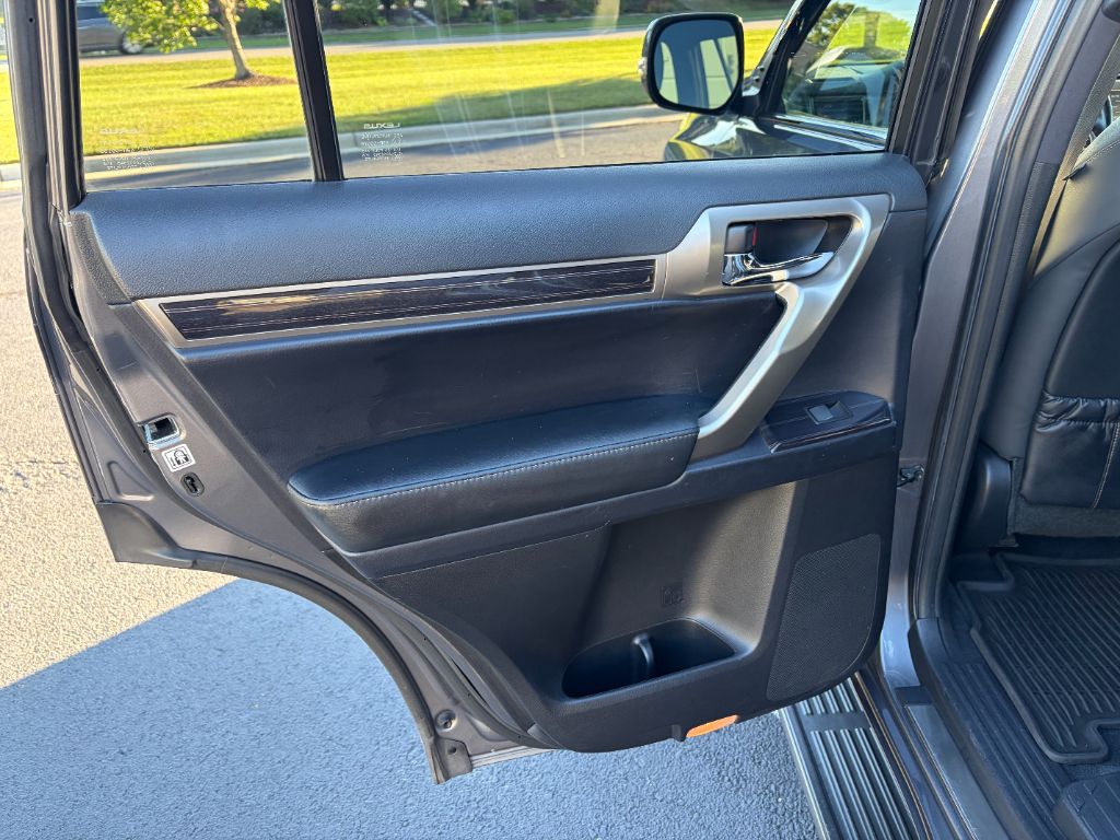 2020 Lexus GX PREMIUM - Photo 27