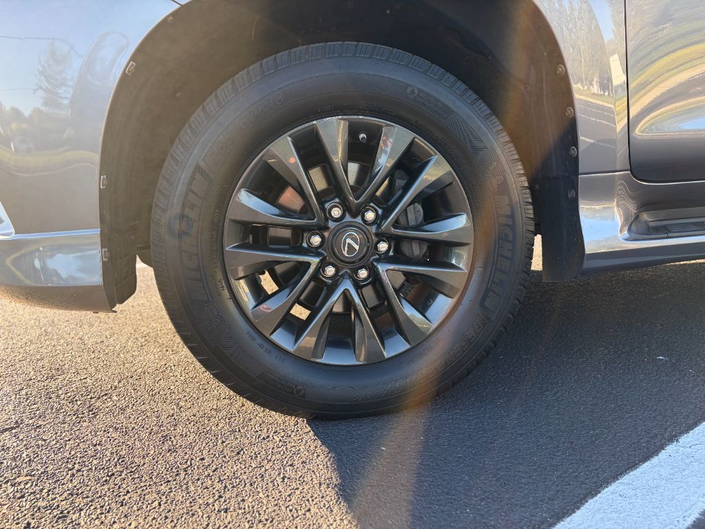 2020 Lexus GX PREMIUM - Photo 8